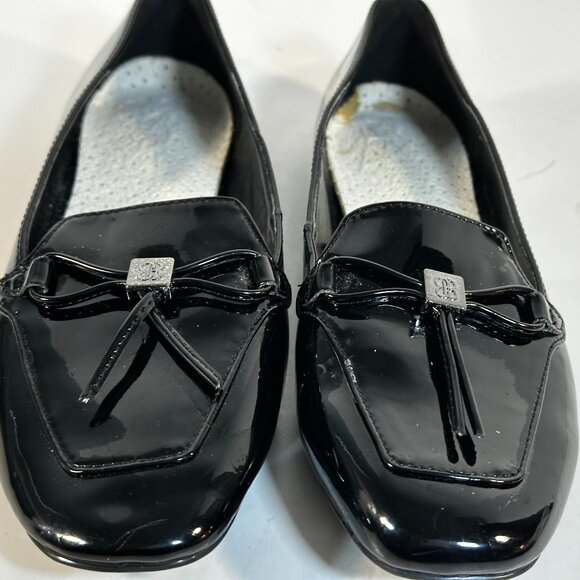 Two Pair of Women's size 7 shoes - Picture 6 of 12